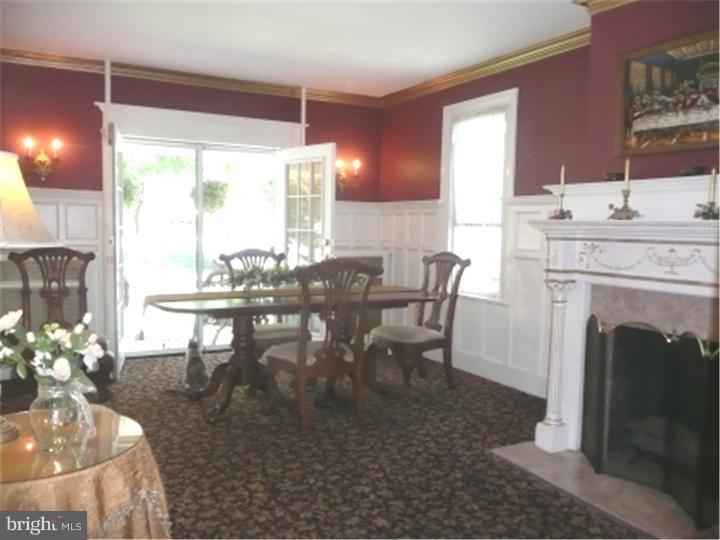 32 West Ridley Avenue Ridley Park, PA 19078 - Photo 3 of 25 Dining Room