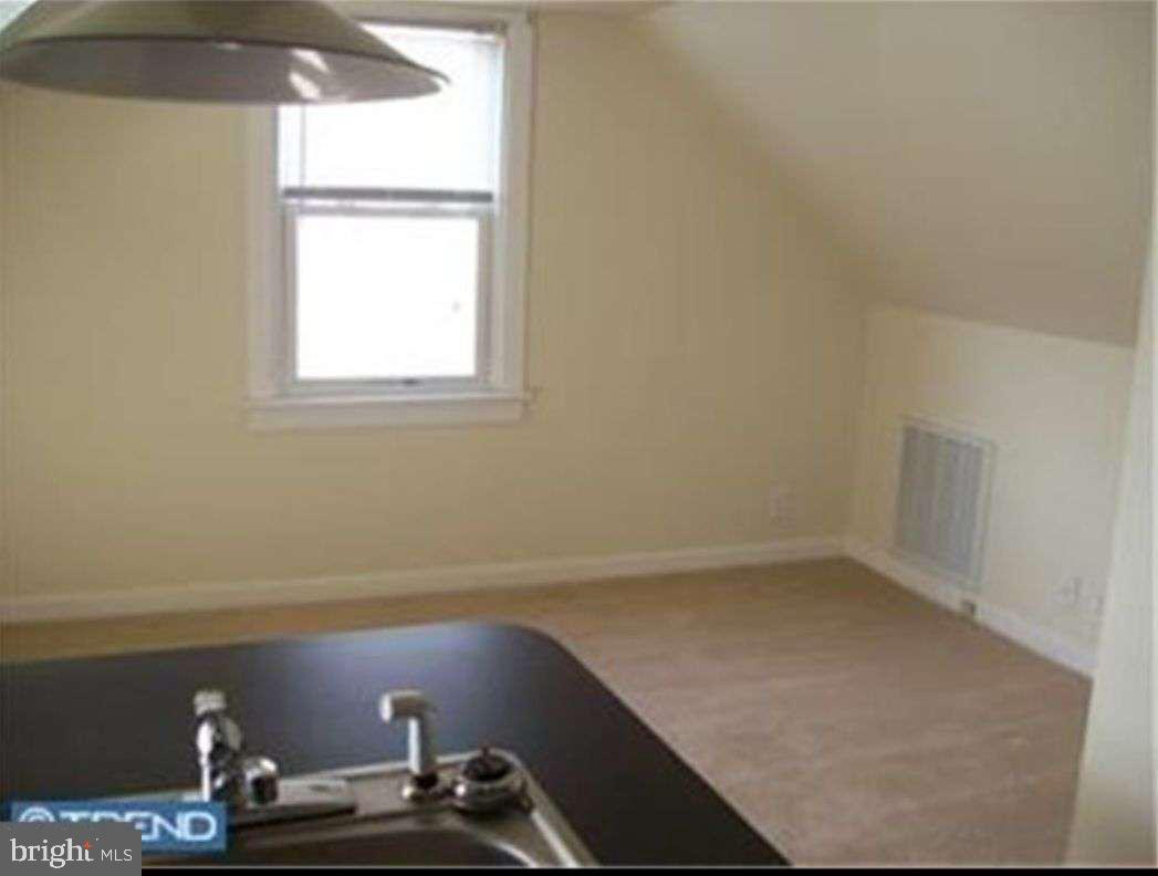 6 Madison Road Willow Grove, PA 19090 - Photo 6 of 23 Gallery Image 6