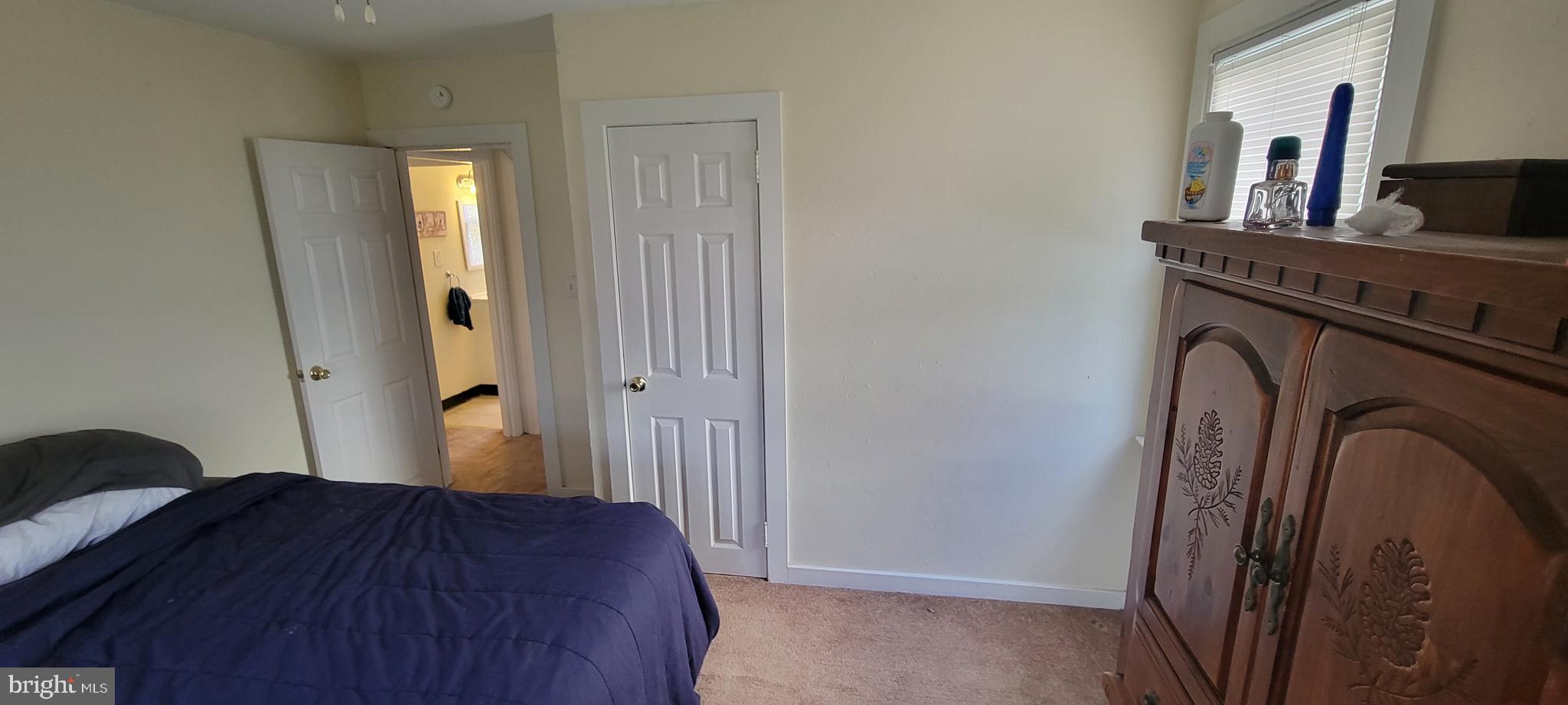 6 Madison Road Willow Grove, PA 19090 - Photo 9 of 23 1st Floor Master Vedroom