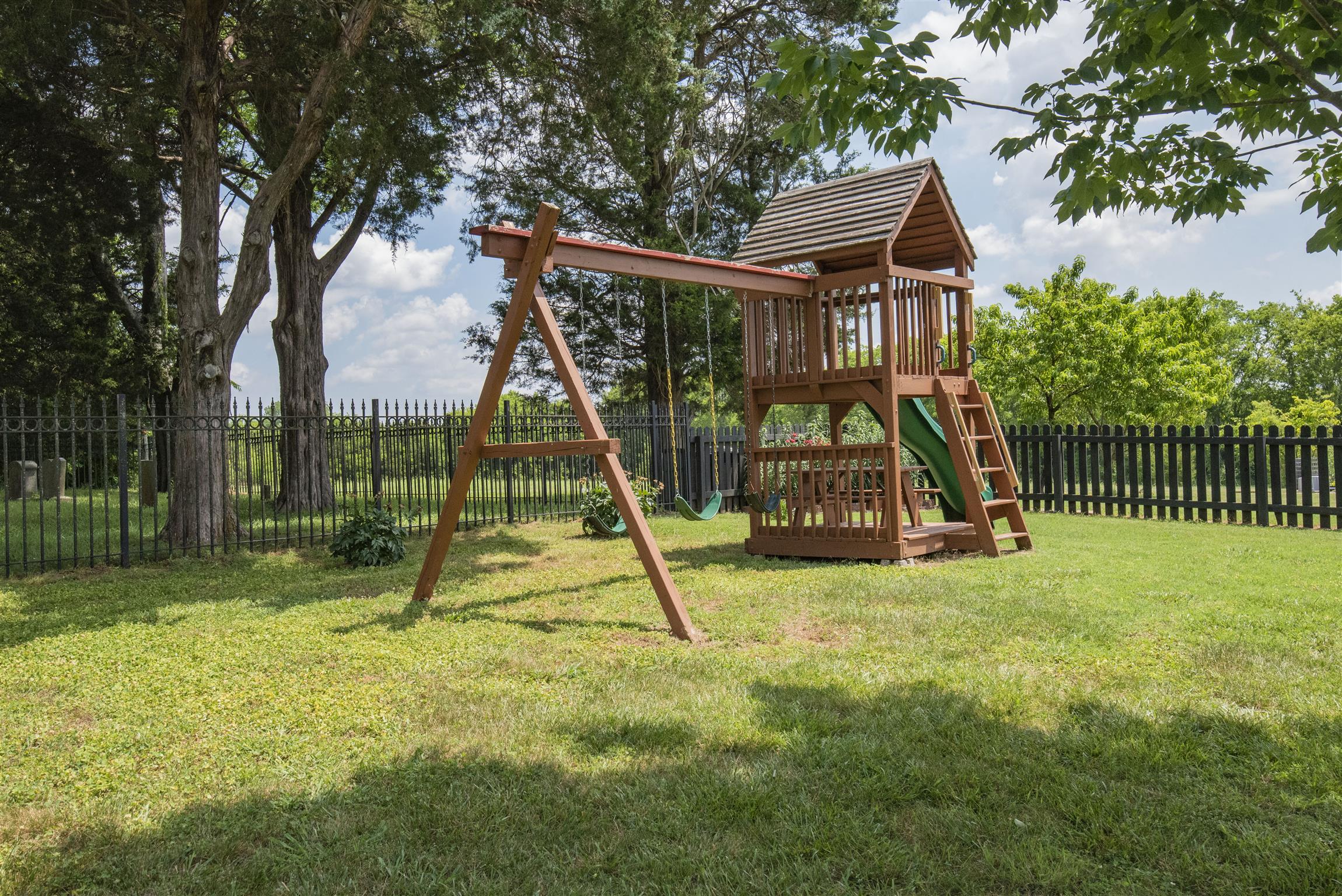 10600 Taylor Road Rockvale, TN 37153 - Photo 22 of 30 Swing set remains! 10600 Taylor Rd, Rockvale, TN 37153