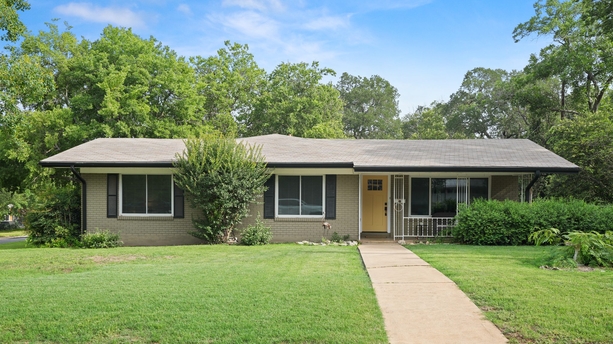 4702 Lasso Path Austin, TX 78745 - Photo 2 of 38 Welcome home to 4702 Lasso Path, from your new neighbors on the cul-de-sac!