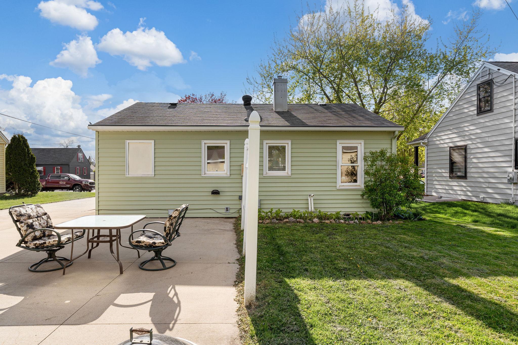 203 16th Street Southeast Austin, MN 55912 - Photo 23 of 28