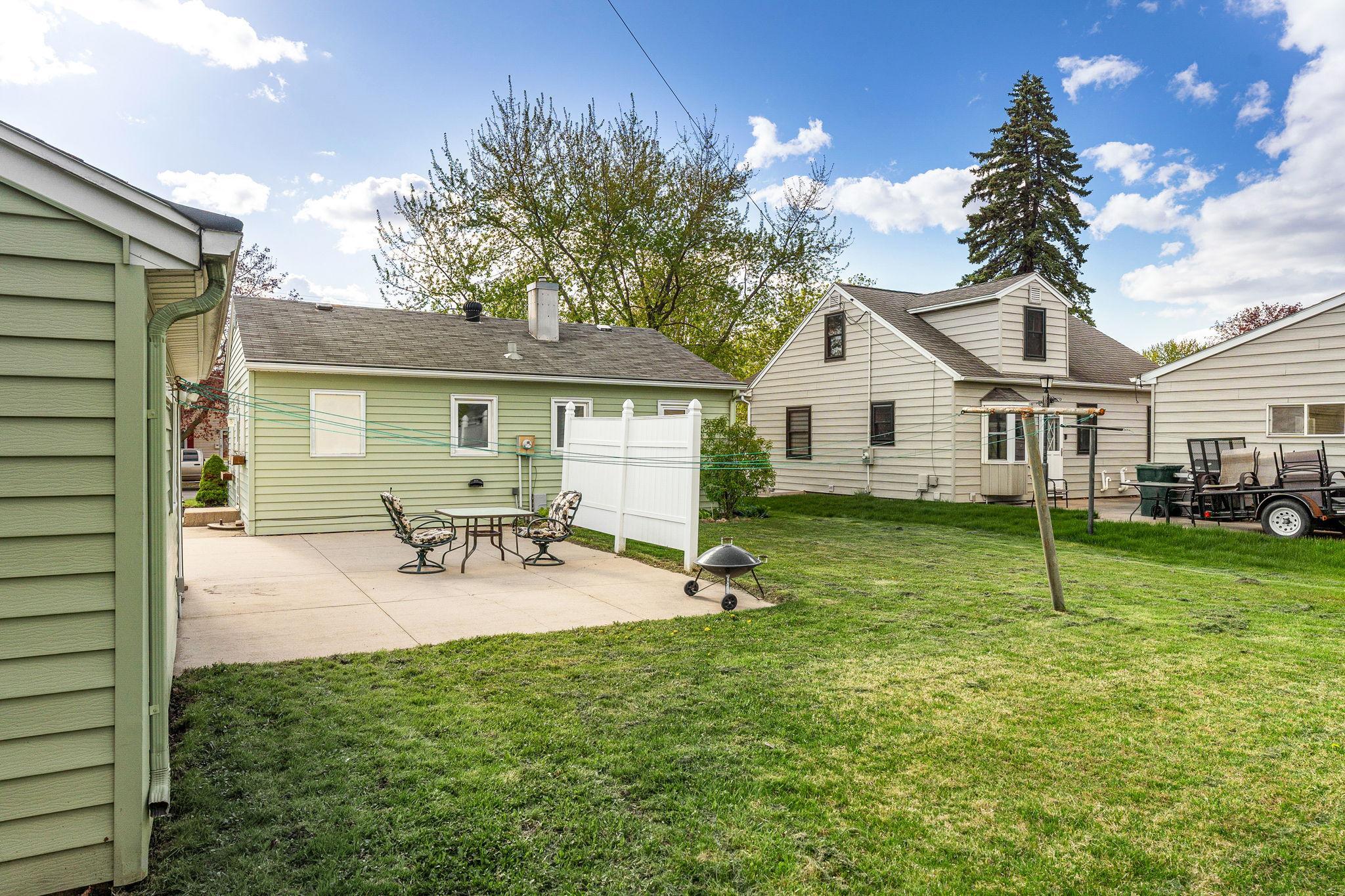 203 16th Street Southeast Austin, MN 55912 - Photo 27 of 28