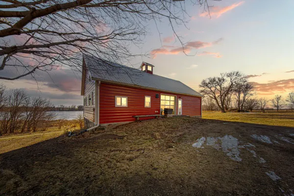 $374,900 | 12141 Tripp Avenue, Fulda, MN 56131