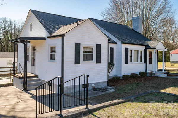 $219,000 | 1203 West Gold Street Extension, Kings Mountain, NC 28086