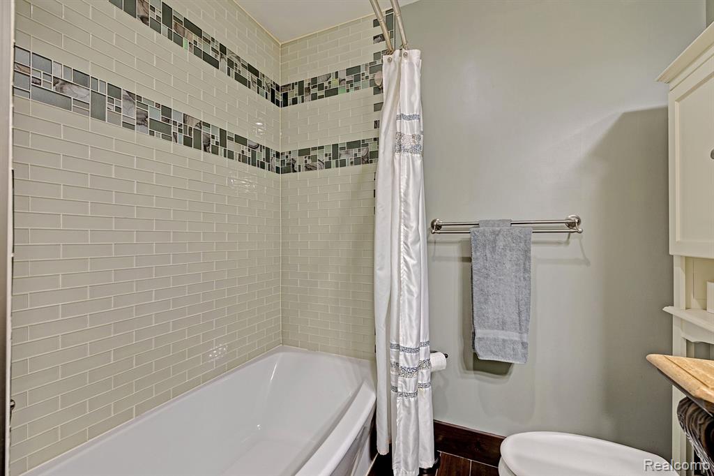 5098 Waldon Road Clarkston, MI 48348 - Photo 51 of 81 Gallery Image 51