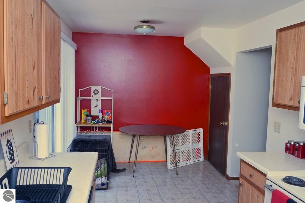 1740 South Stockman Road Mount Pleasant, MI 48858 - Photo 24 of 42 1789486-23.JPG