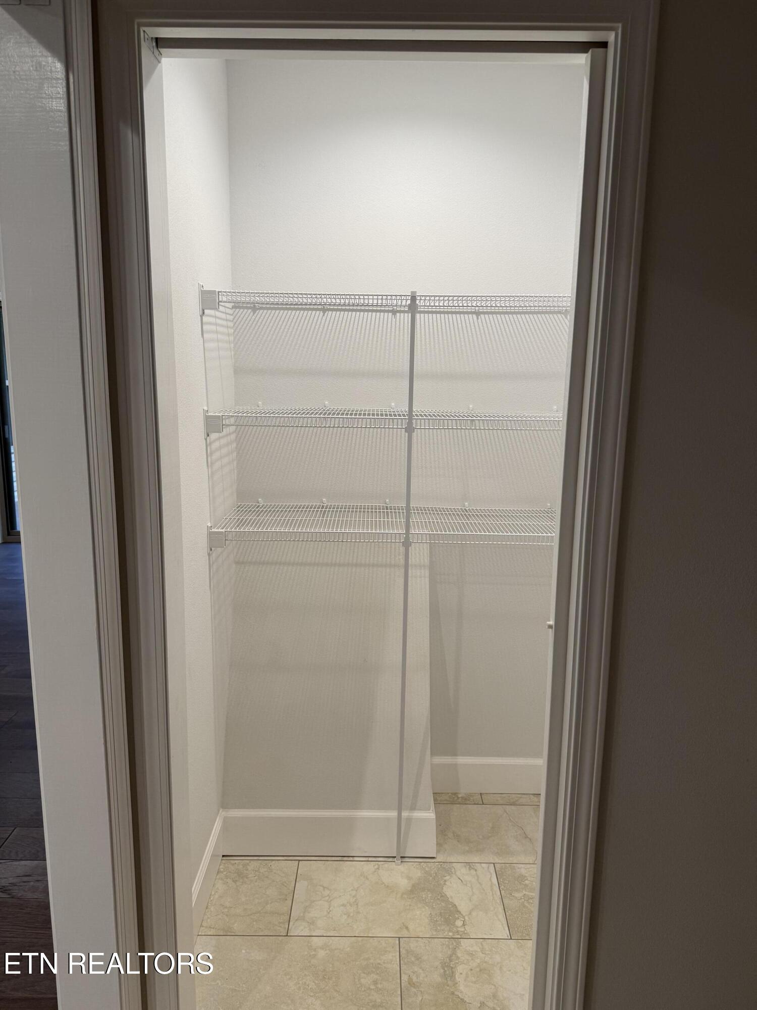 10 T Place Monterey, TN 38574 - Photo 25 of 46 IMG_1413