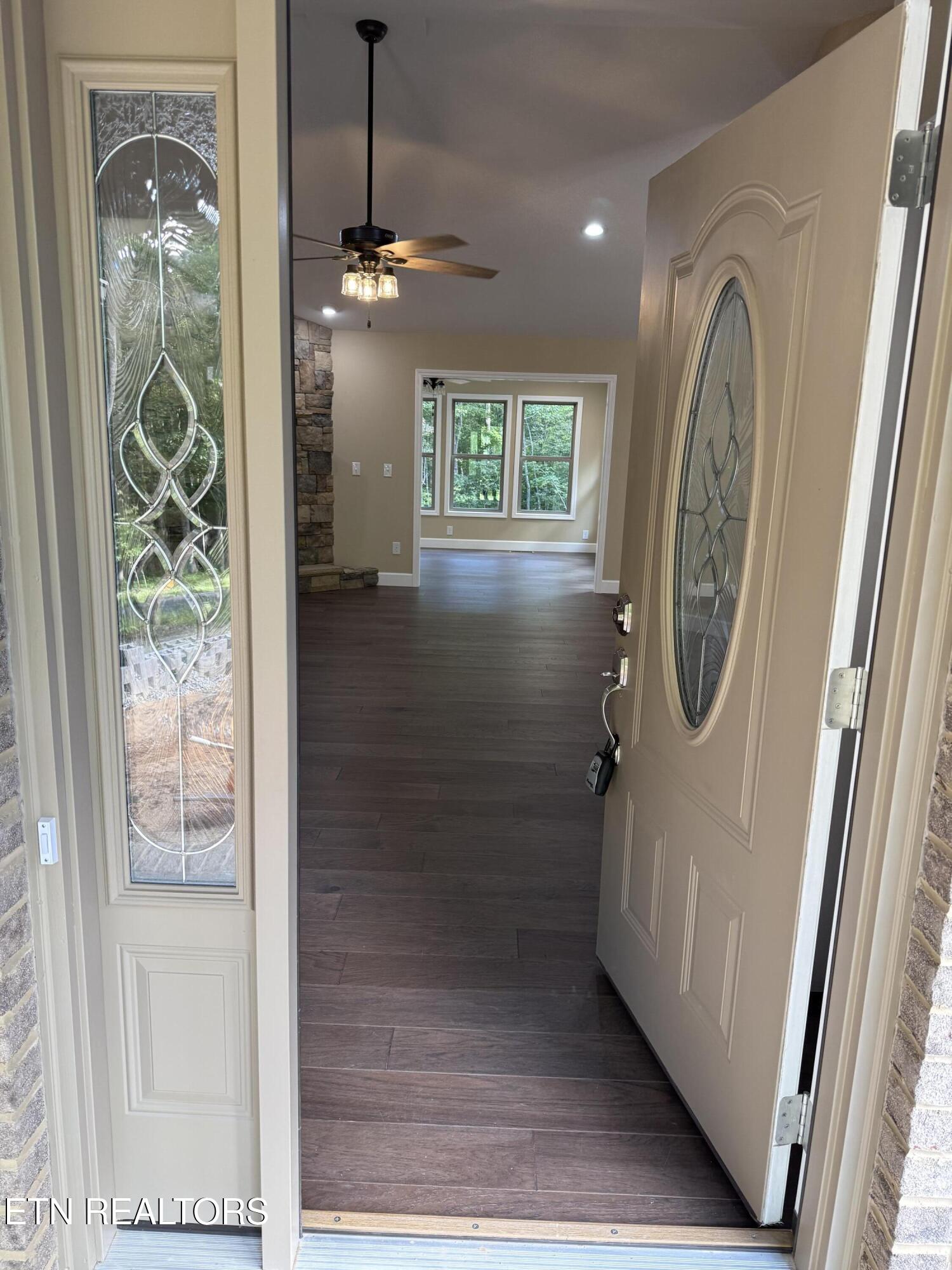 10 T Place Monterey, TN 38574 - Photo 8 of 46 IMG_1395