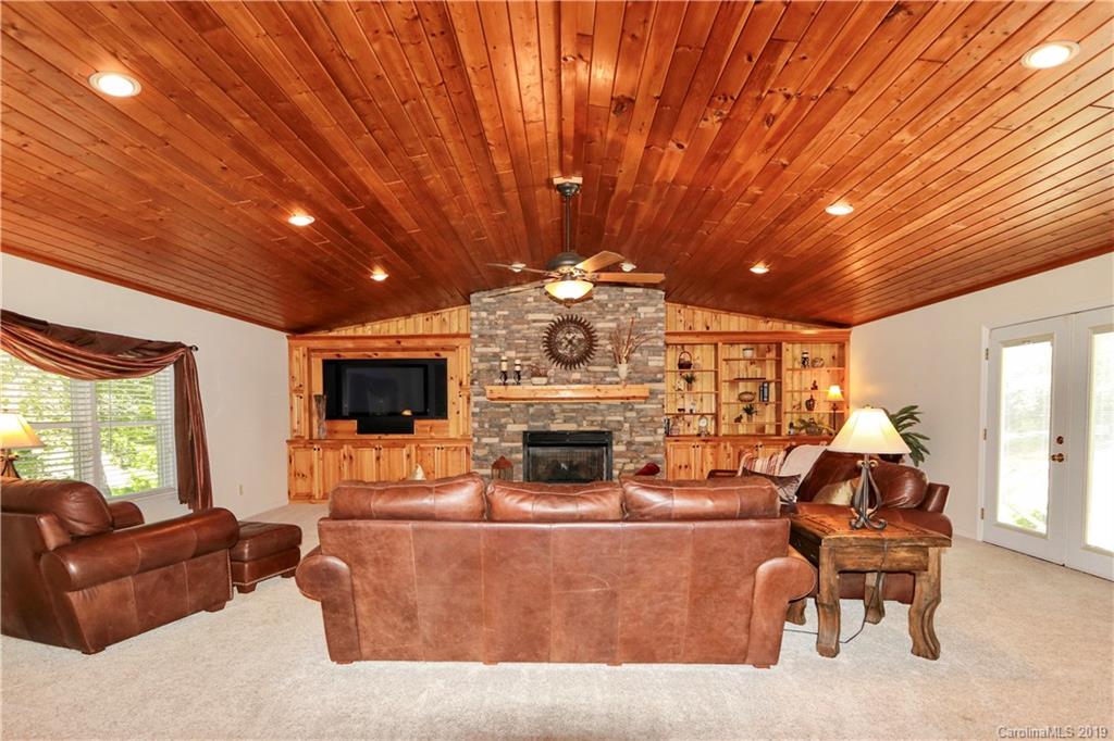 3933 Woodruff Road Jonesville, NC 28642 - Photo 14 of 35 Gallery Image 14