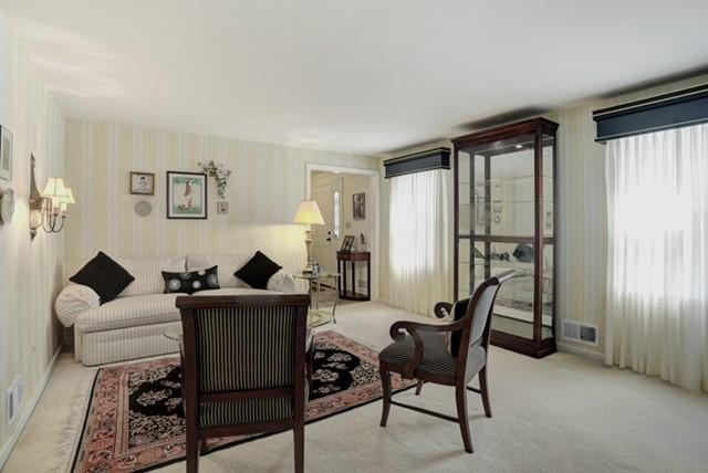 106 Atterbury Road Monroeville, PA 15146 - Photo 8 of 24 Gallery Image 8