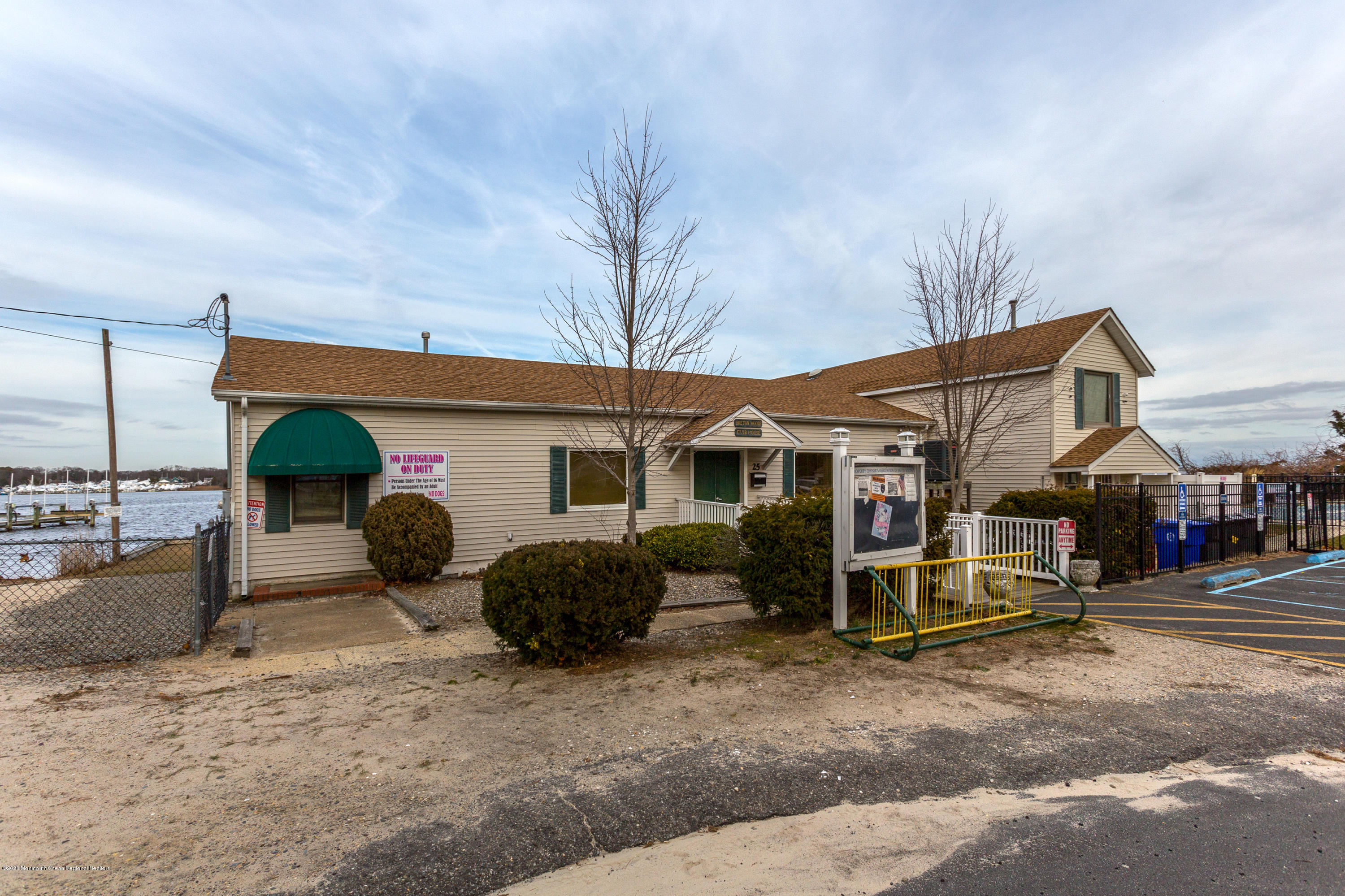 109 Pinehurst Road Brick, NJ 08723 - Photo 33 of 42 109Pinehurst045