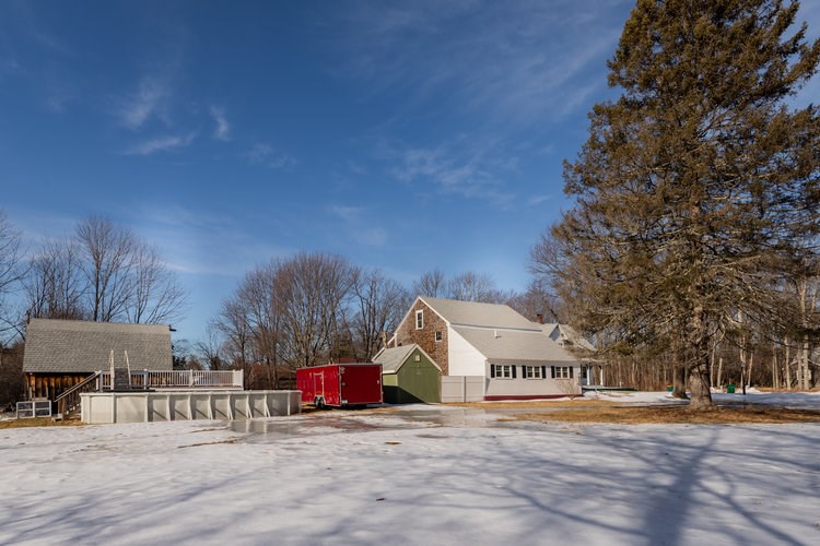 79 Chamberlain Street Rochester, NH 03867 - Photo 23 of 26