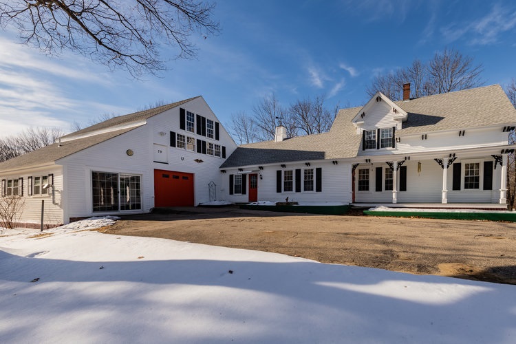 79 Chamberlain Street Rochester, NH 03867 - Photo 26 of 26