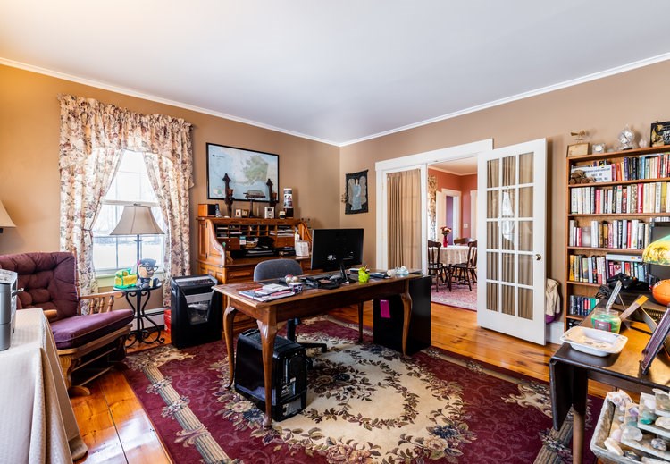 79 Chamberlain Street Rochester, NH 03867 - Photo 9 of 26