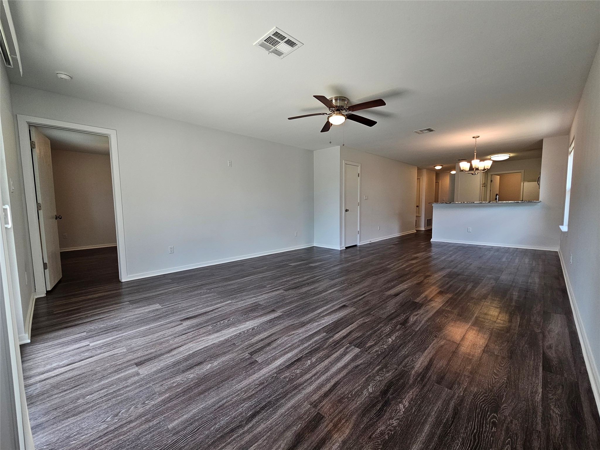 16721 Hamilton Point Circle Manor, TX 78653 - Photo 13 of 32