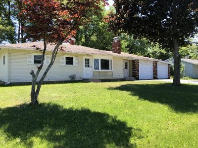 413 Hollybrook Road Rochester, NY 14623 - Photo 1 of 1