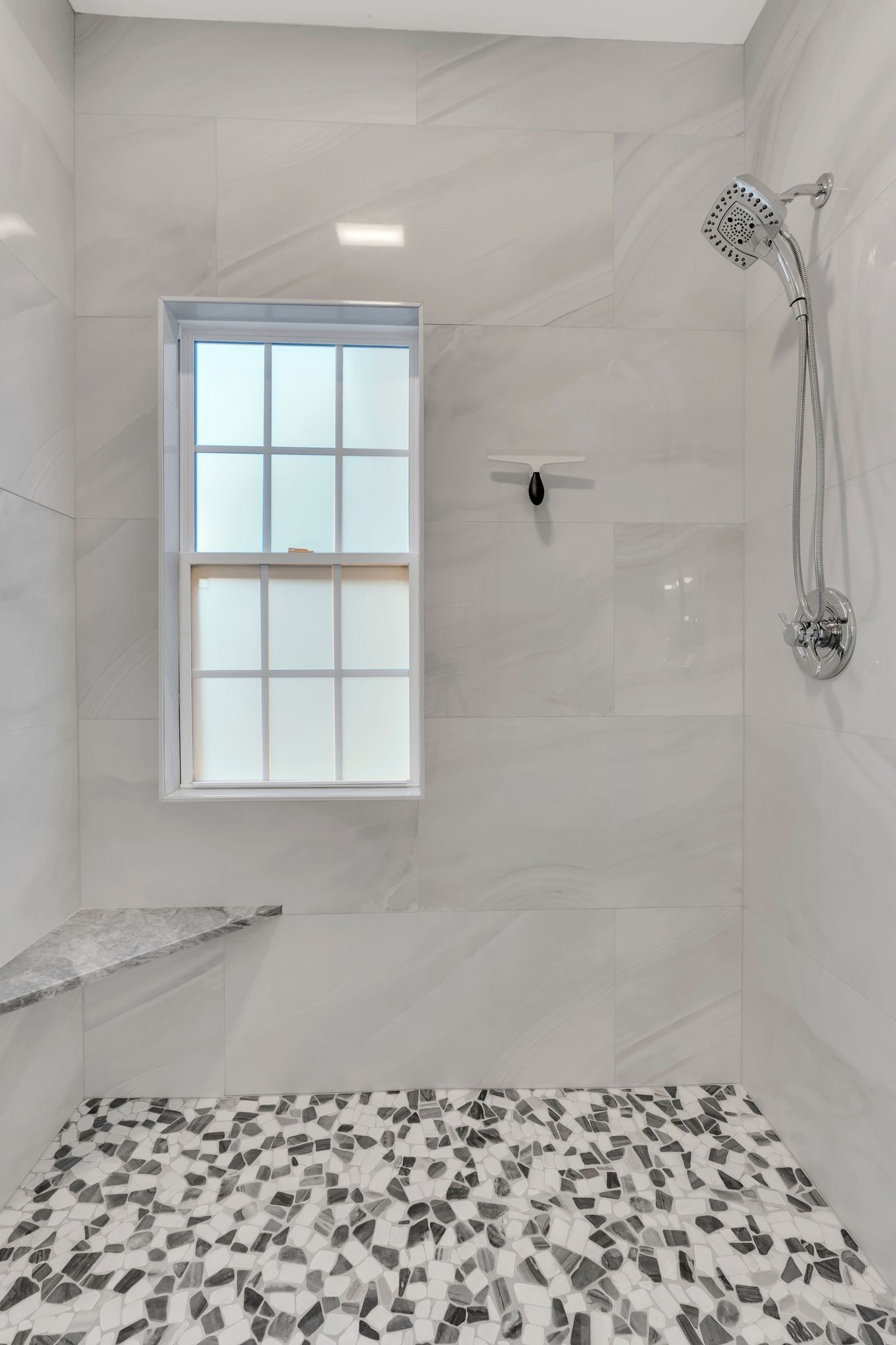 7315 McCormick Drive Fairview, TN 37062 - Photo 26 of 56 a bathroom with a window