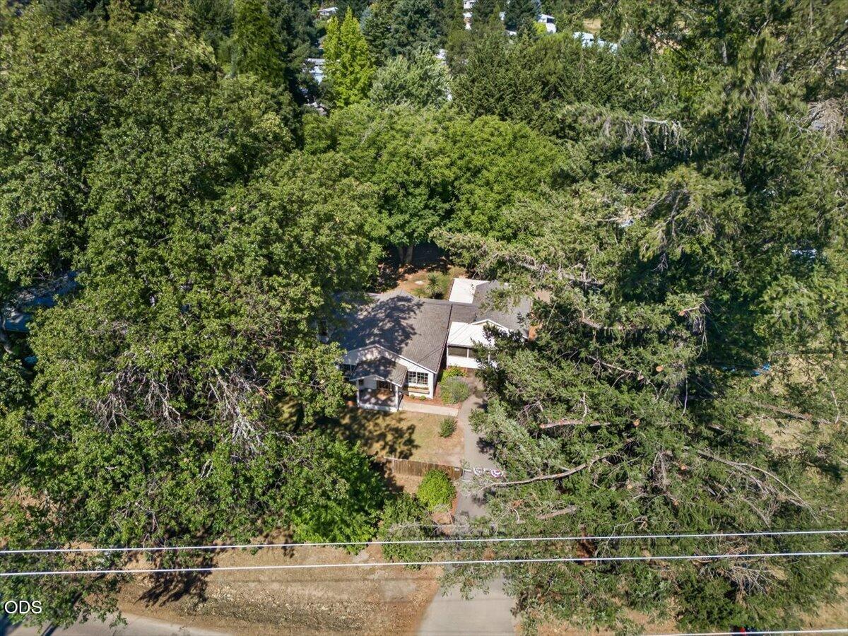295 West Evans Creek Road Rogue River, OR 97537 - Photo 55 of 60