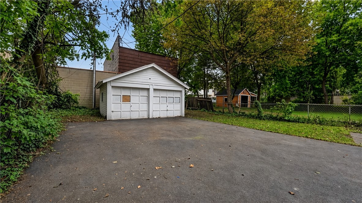 17 Peck Street Rochester, NY 14609 - Photo 30 of 30 Gallery Image 30