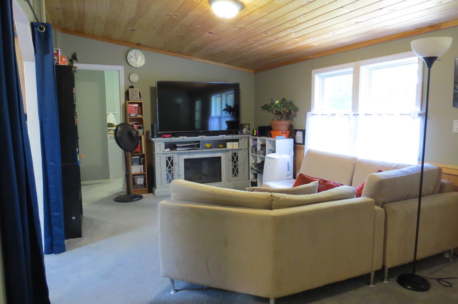 281 Morgan Bay Road Surry, ME 04684 - Photo 10 of 32 10