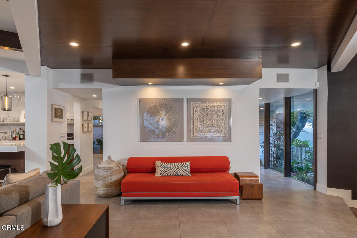 960 Ellington Lane Pasadena, CA 91105 - Photo 8 of 53 960 Ellington Ln_056v1_mls