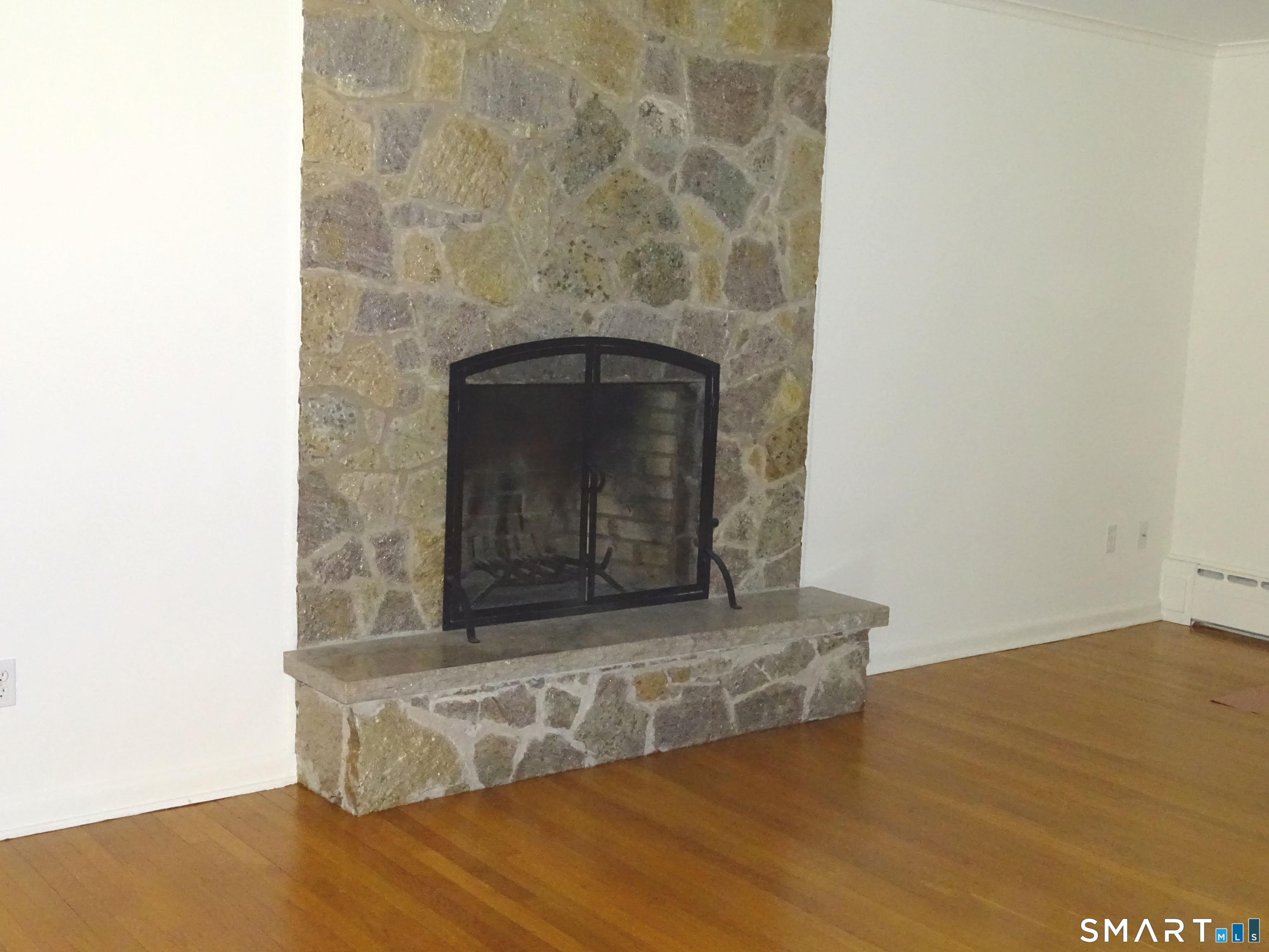 62 Ark Road Branford, CT 06405 - Photo 11 of 23