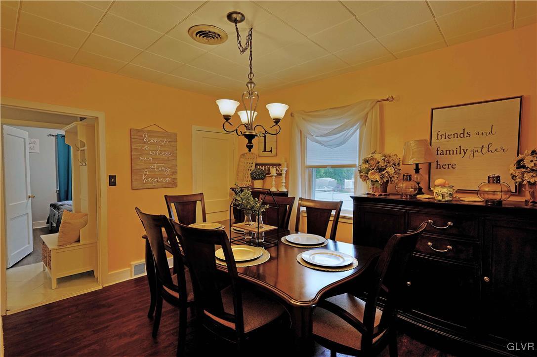 1609 East 6th Street Bethlehem, PA 18015 - Photo 5 of 21