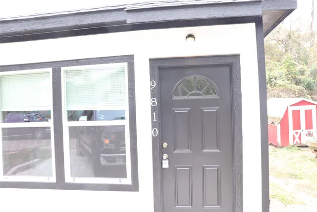 $1,395 | 9810 Arbor Oak, Willis, TX 77318