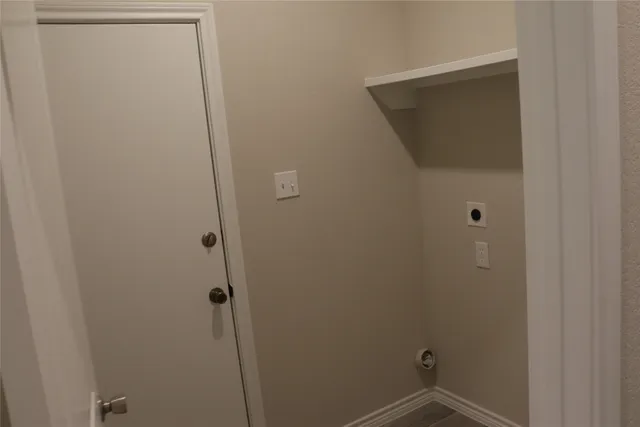 $1,395 | 9810 Arbor Oak, Willis, TX 77318