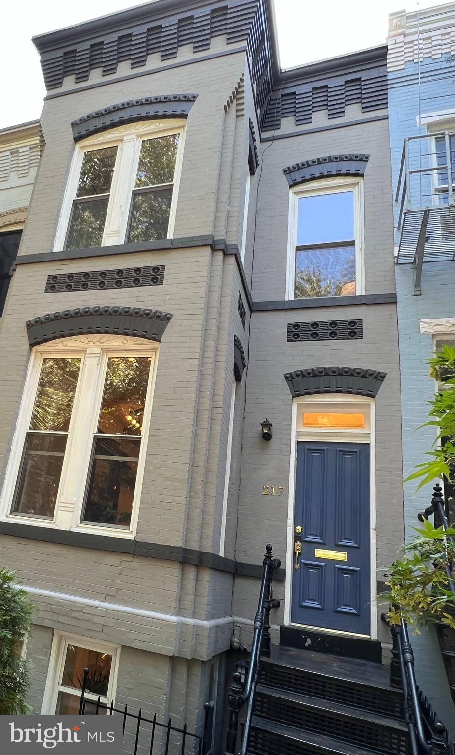217 5th Street Southeast Washington, DC 20003 - Photo 1 of 1 Gallery Image 1