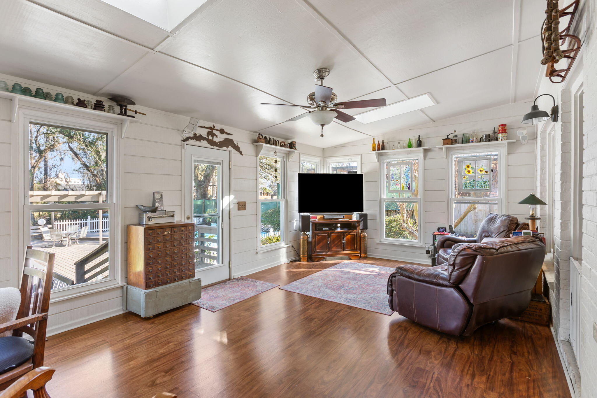 16 North Basilica Avenue Hanahan, SC 29410 - Photo 16 of 64 Sunroom