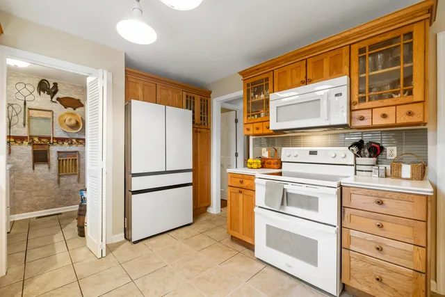 $815,000 | 16 North Basilica Avenue, Hanahan, SC 29410