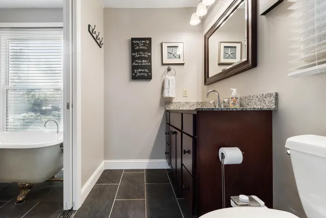 $815,000 | 16 North Basilica Avenue, Hanahan, SC 29410