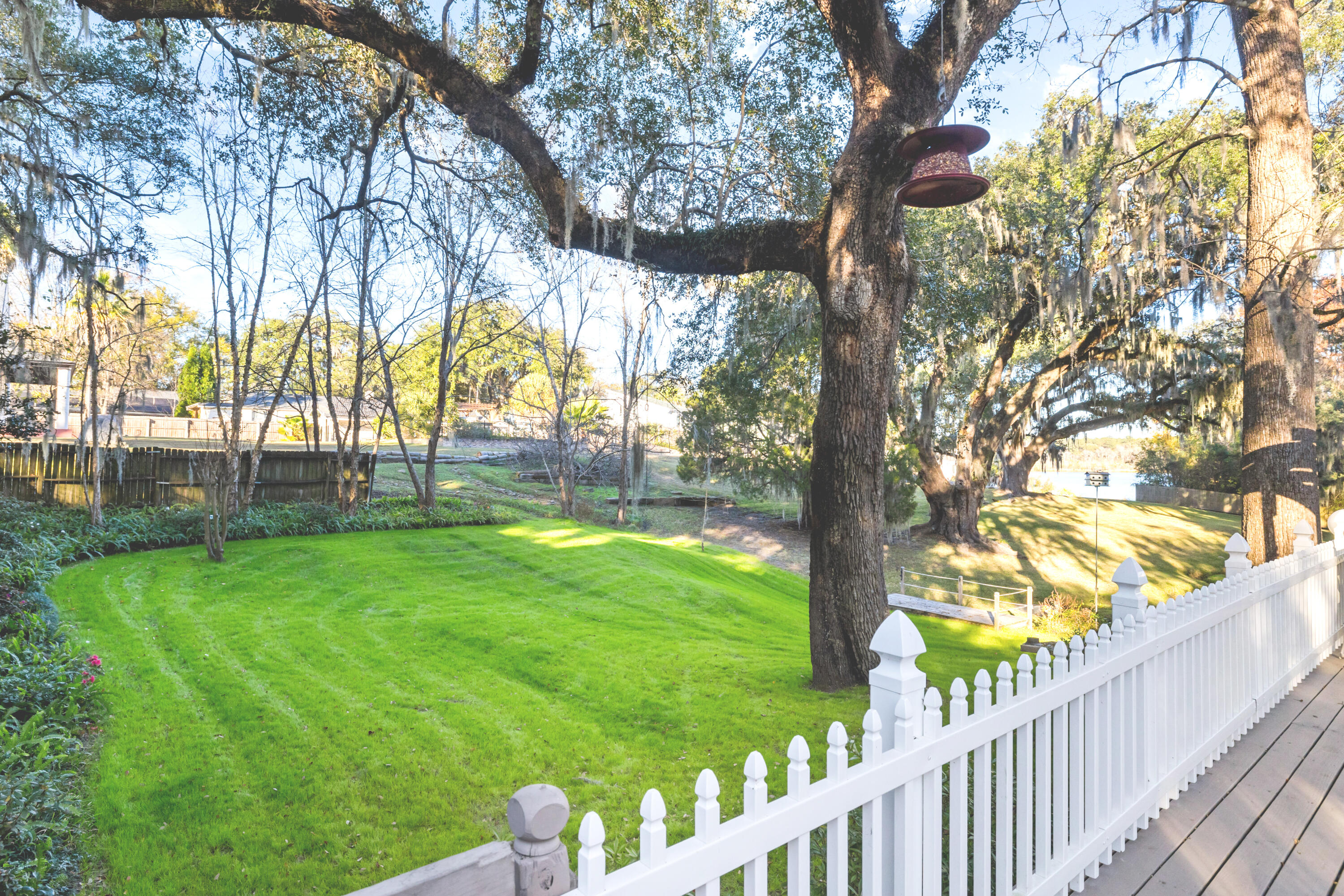 16 North Basilica Avenue Hanahan, SC 29410 - Photo 46 of 64 Deck and yard