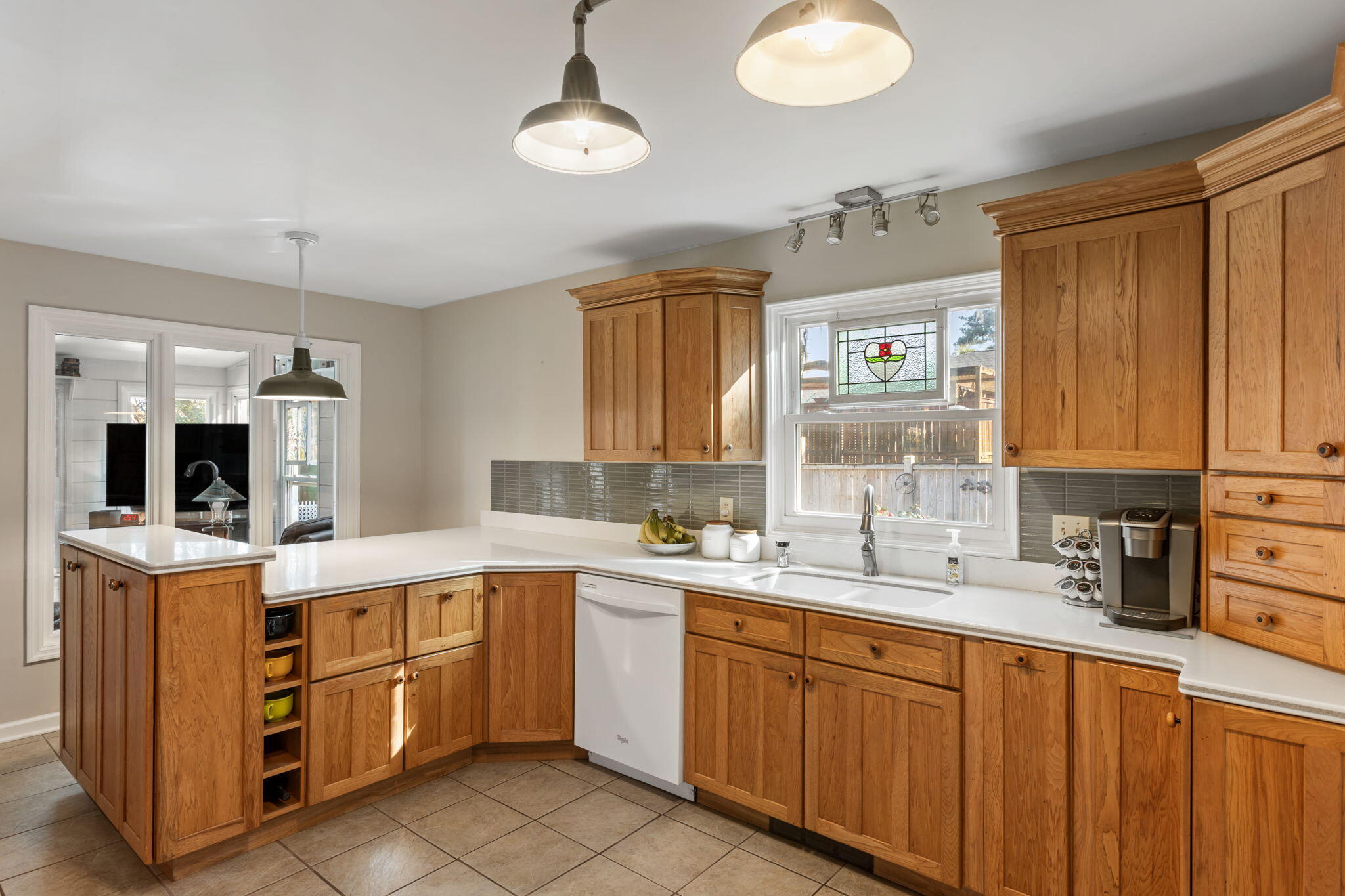 16 North Basilica Avenue Hanahan, SC 29410 - Photo 7 of 64 Kitchen