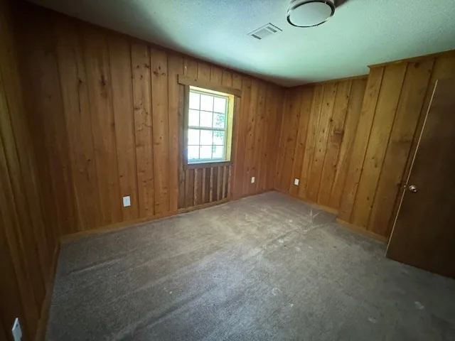 $109,000 | 203 Natchez Street North, Woodville, MS 39669