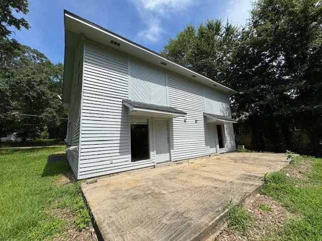 $109,000 | 203 Natchez Street North, Woodville, MS 39669