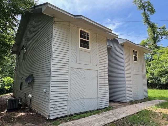 $109,000 | 203 Natchez Street North, Woodville, MS 39669