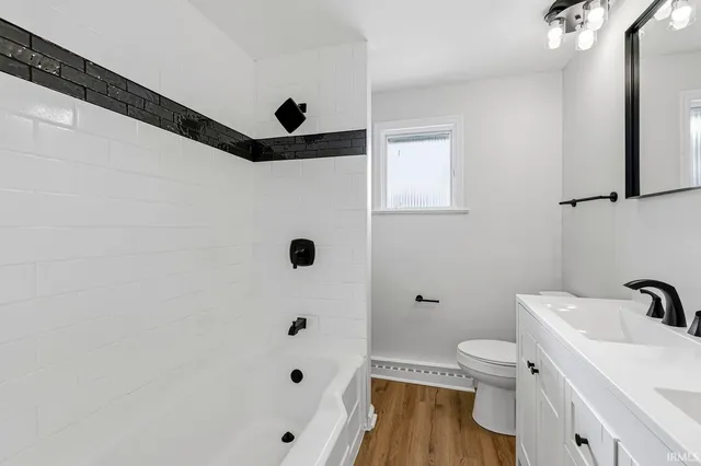 $289,900 | 23457 Greenleaf Boulevard, Elkhart, IN 46514