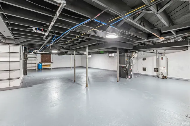 $289,900 | 23457 Greenleaf Boulevard, Elkhart, IN 46514