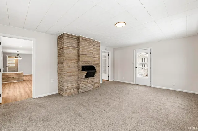 $289,900 | 23457 Greenleaf Boulevard, Elkhart, IN 46514