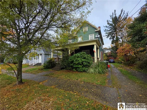$800 | 329 Crossman Street, Jamestown, NY 14701