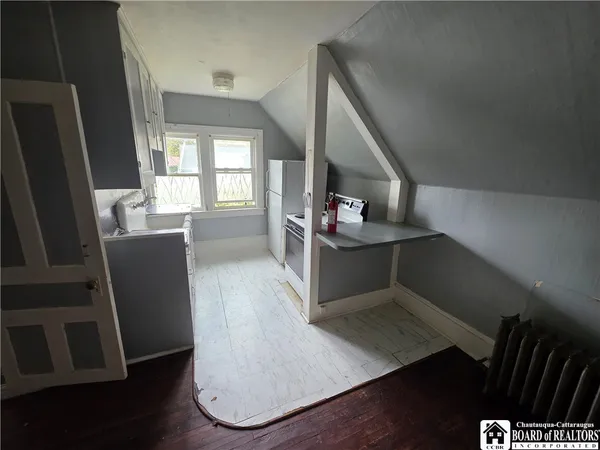 $800 | 329 Crossman Street, Jamestown, NY 14701