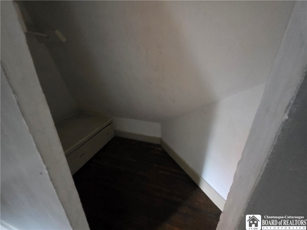 329 Crossman Street Jamestown, NY 14701 - Photo 9 of 10