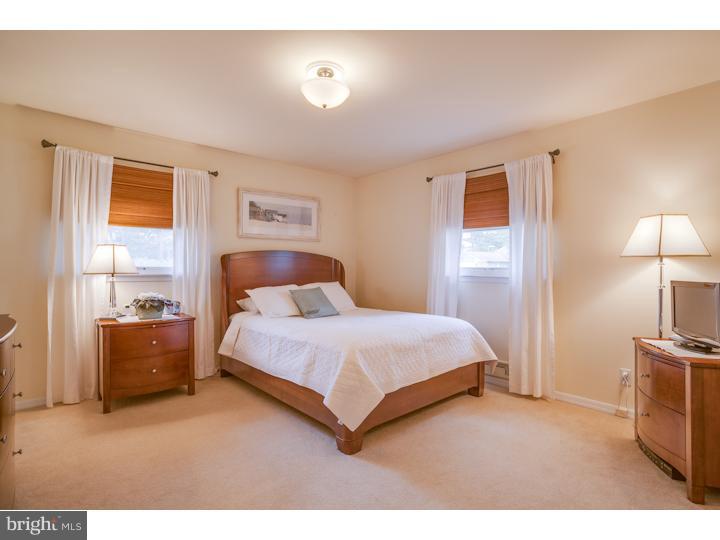 106 Sharrowvale Road Cherry Hill, NJ 08034 - Photo 17 of 25 Gallery Image 17
