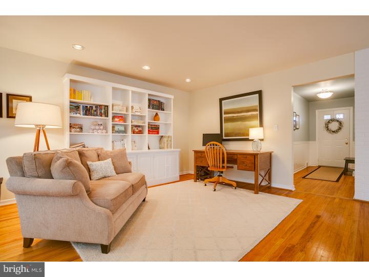 106 Sharrowvale Road Cherry Hill, NJ 08034 - Photo 4 of 25 Gallery Image 4