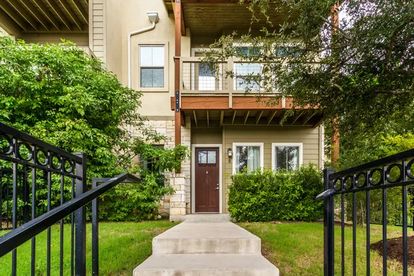 $4,200 | 2520 Bluebonnet Lane, Unit 8, Austin, TX 78704