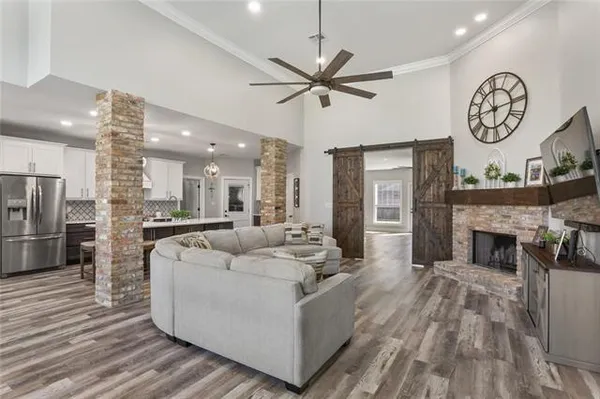 $469,000 | 218 Hawthorn Drive, Luling, LA 70070