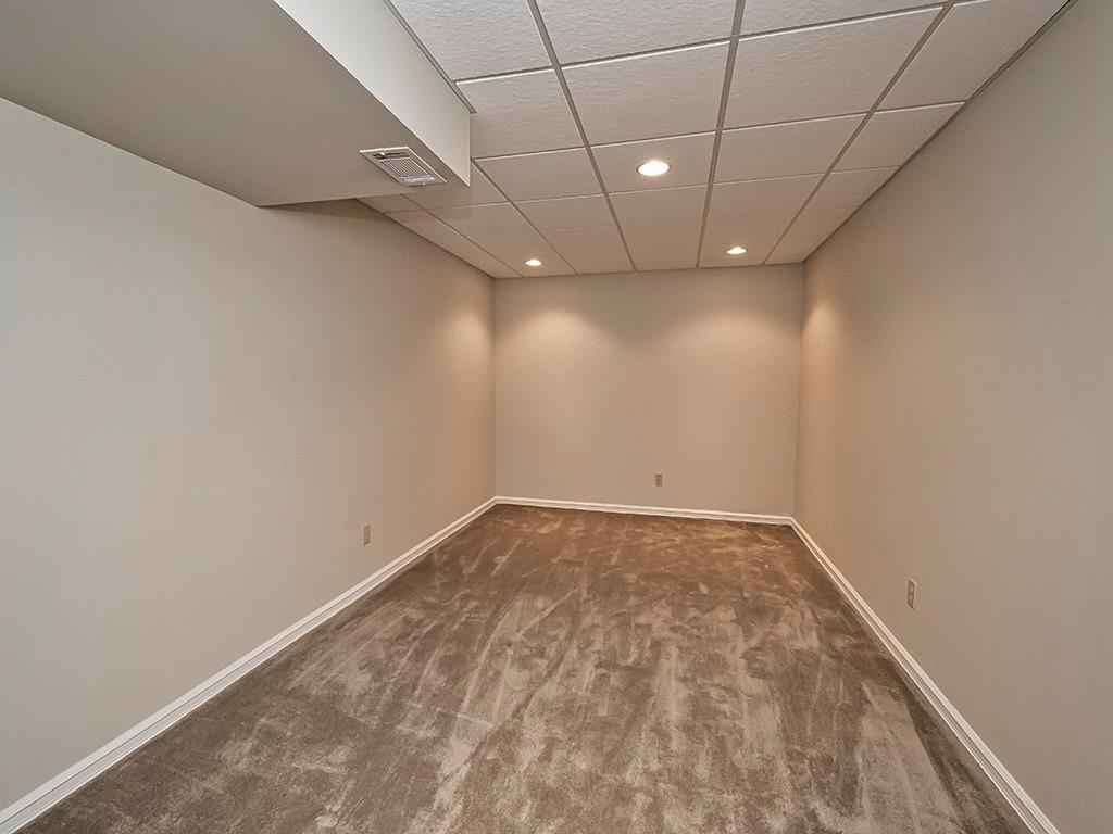 232 Rocky Ridge Road Bethel Park, PA 15102 - Photo 16 of 24 Gallery Image 16